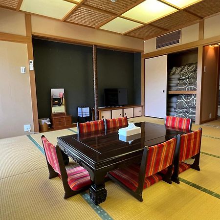 熱海温泉　実の別荘 Atami  Exteriör bild